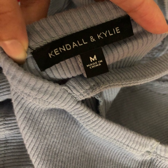 Crop top - Picture 3 of 3